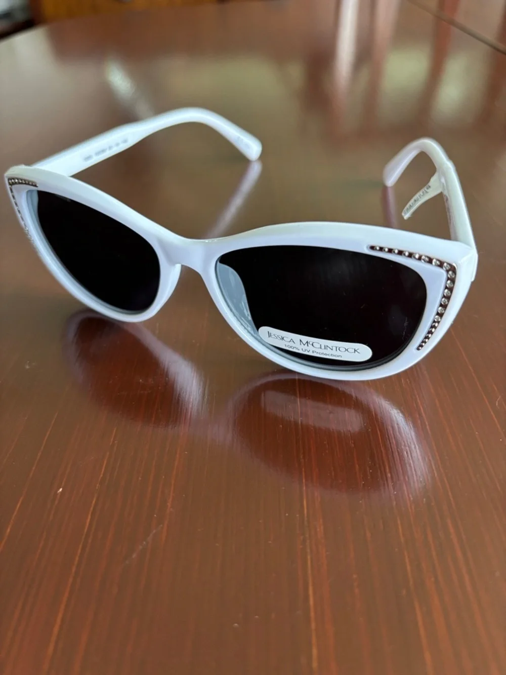 Jessica McClintock Cat Eye 100% UVA UVB protect sunglasses,scratch impact resist